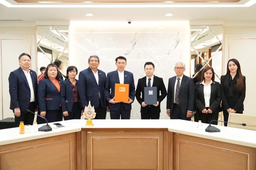 พิธีลงนามบันทึกความร่วมมือโครงการ GHB Big Family ระหว่าง ธนาคารอาคารสงเคราะห์ กับ บริษัท บริหารสินทรัพย์ไพร์มโซน จำกัด