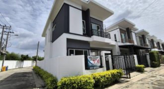 บ้านแฝด 2 ชั้น หมู่บ้าน ปัญฐิญาแพรกษา 34 ตร.ว. หลังมุม