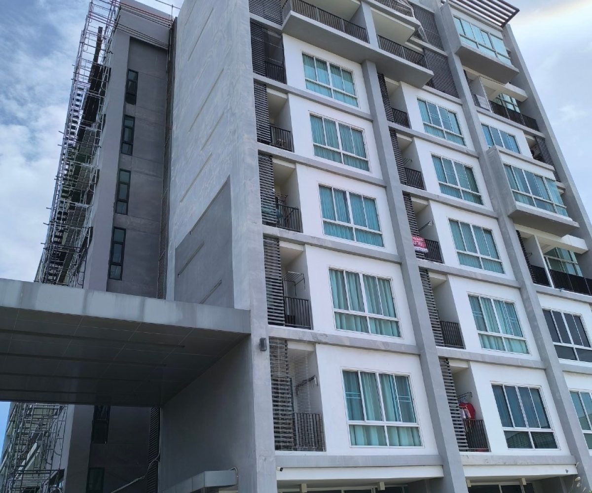เออร์บานี คอนโดมีเนียม (Urbanie Condominium) เออร์บานี คอนโดมีเนียม (Urbanie Condominium)