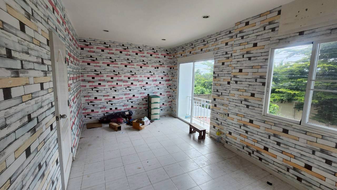 ทาวน์เฮ้าส์ 2 ชั้น หมู่บ้าน ภูมิใจนิเวศน์3 ทาวน์เฮ้าส์ 2 ชั้น หมู่บ้าน ภูมิใจนิเวศน์3