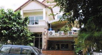 ทรัพย์ขายทอดตลาด หมู่บ้าน ลาซาล 87 Lasalle 87 Alley