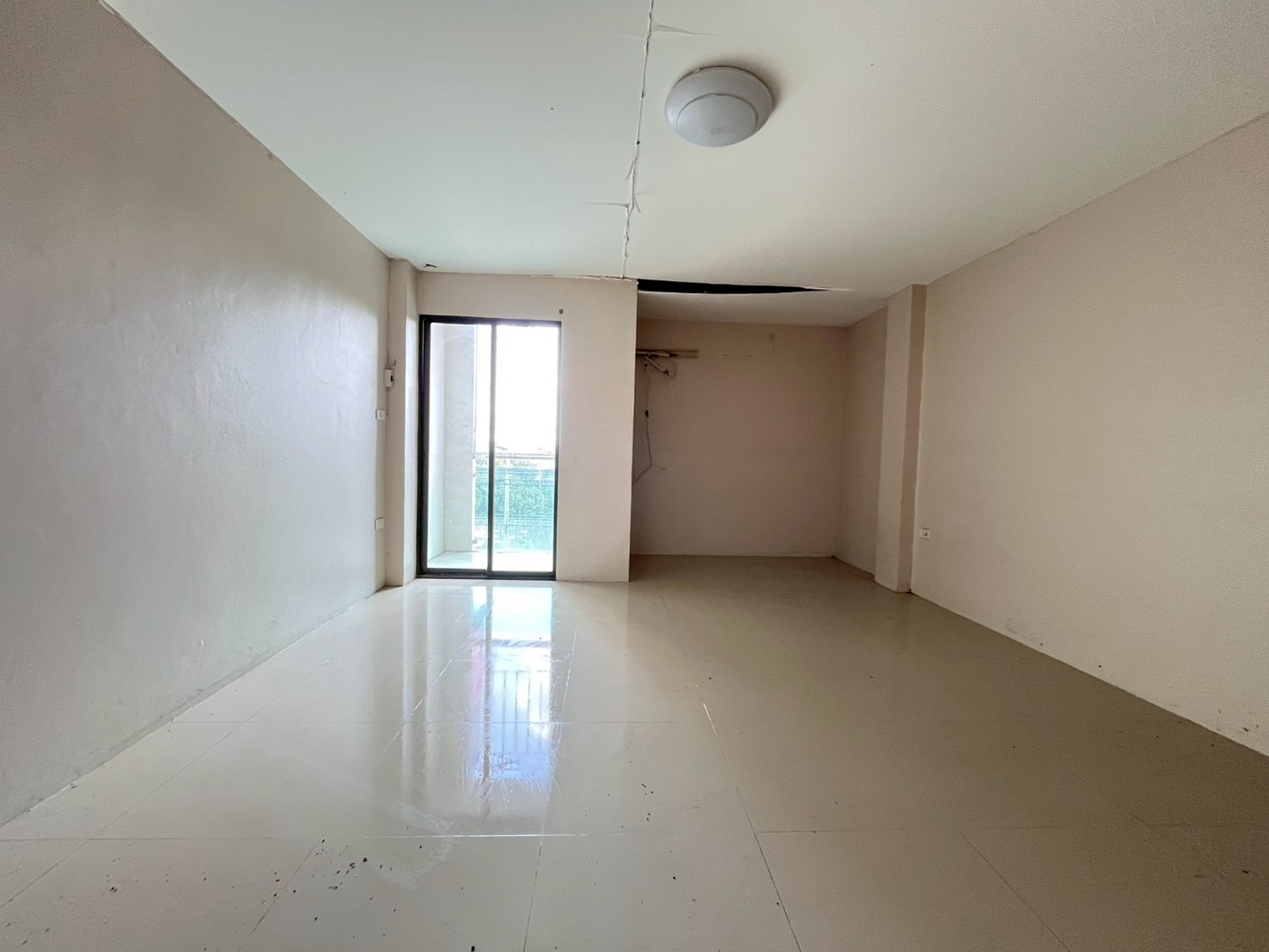 อาคารพาณิชย์ เดอะ โมเมนท์ อาคารพาณิชย์ปทุมธานี